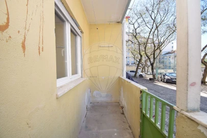 Apartamento para Venda em Almada, Cova da Piedade, Pragal e Cacilhas