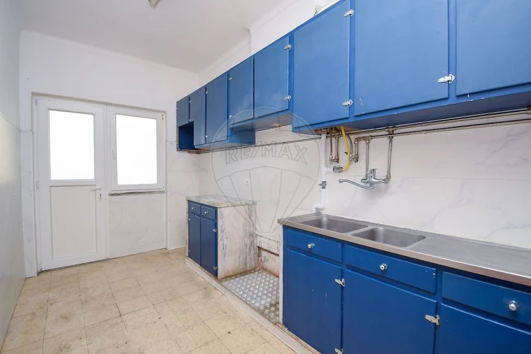 Apartamento para Venda em Almada, Cova da Piedade, Pragal e Cacilhas Foto 2