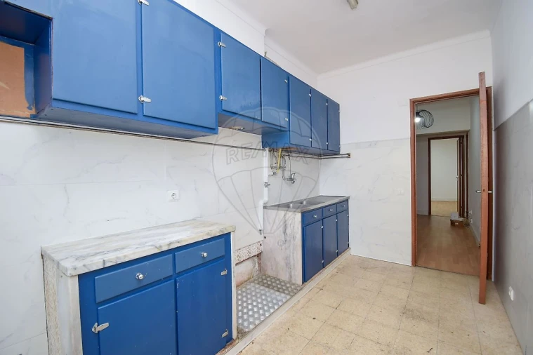 Apartamento para Venda em Almada, Cova da Piedade, Pragal e Cacilhas Foto 4