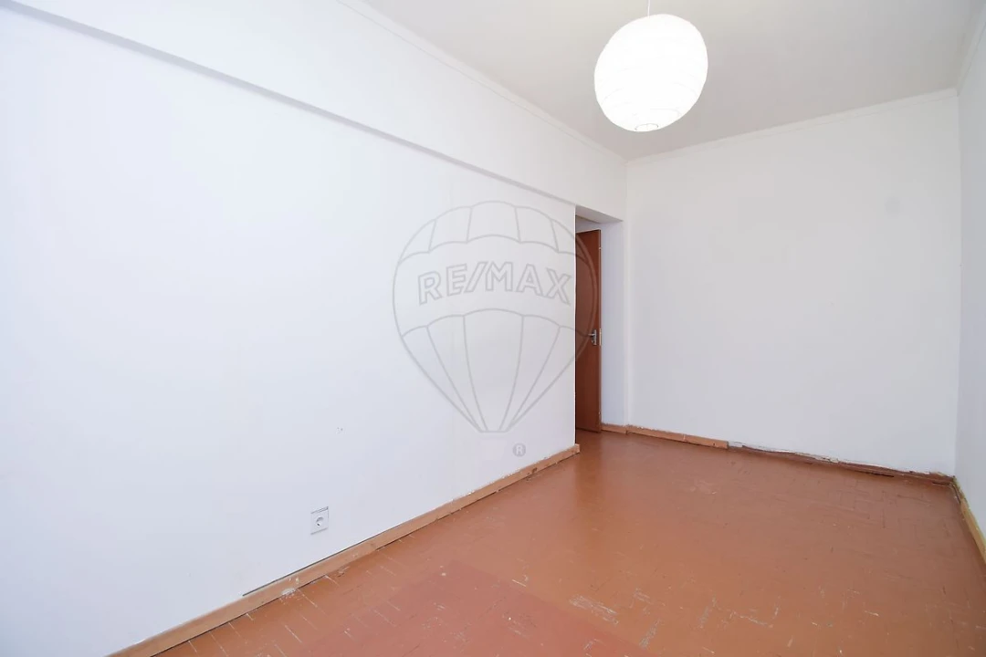 Apartamento para Venda em Almada, Cova da Piedade, Pragal e Cacilhas Foto 18