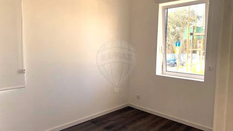 Moradia T2 para Arrendamento em Paranhos