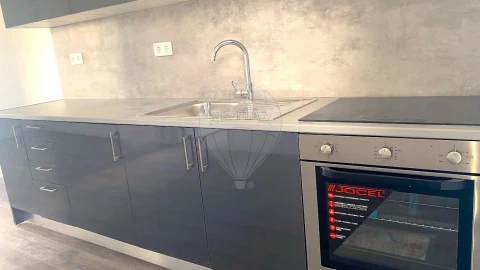 Moradia T2 para Arrendamento em Paranhos