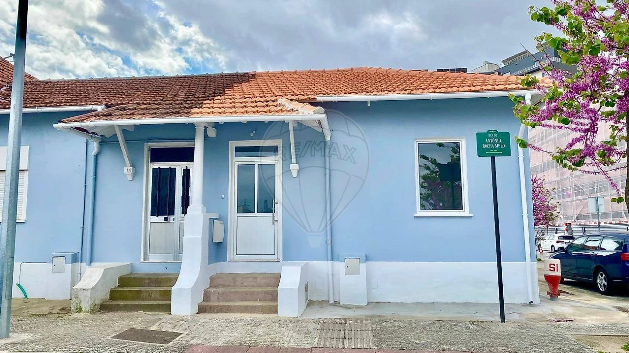 Moradia T2 para Arrendamento em Paranhos Foto 3