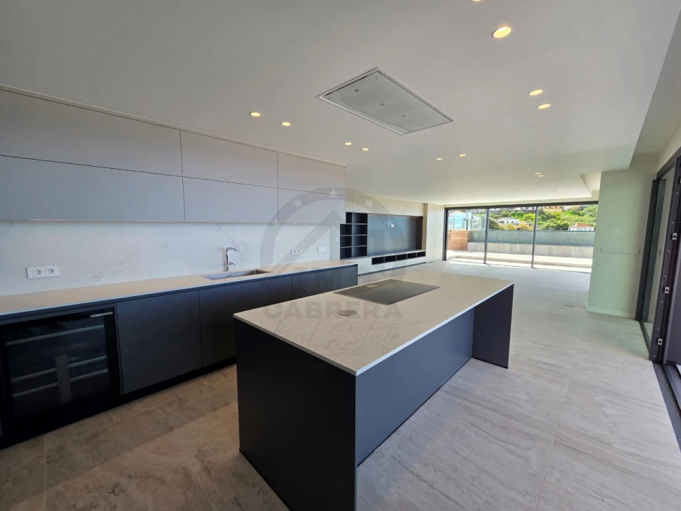 Apartamento T4 para Venda em São Martinho Foto 11