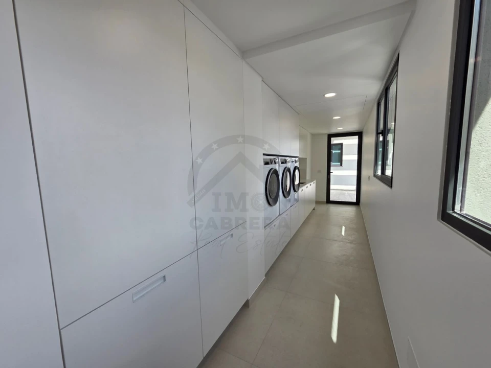 Apartamento T4 para Venda em São Martinho Foto 14