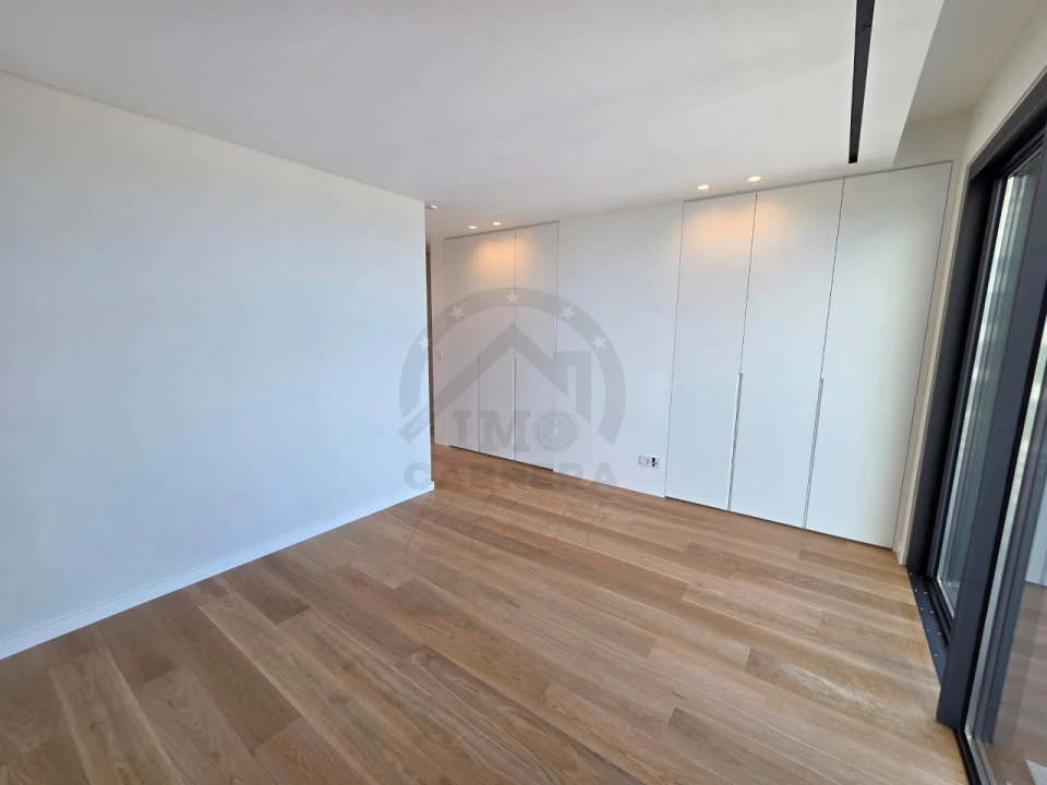 Apartamento T4 para Venda em São Martinho Foto 28