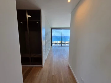 Apartamento T4 para Venda em São Martinho