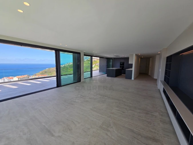 Apartamento T4 para Venda em São Martinho Foto 6