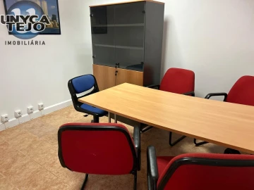 Negócio para Arrendamento em Avenidas Novas