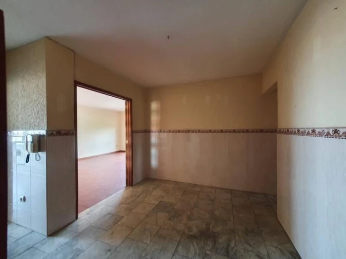 Apartamento T3 para Venda em Oliveira do Douro Foto 3
