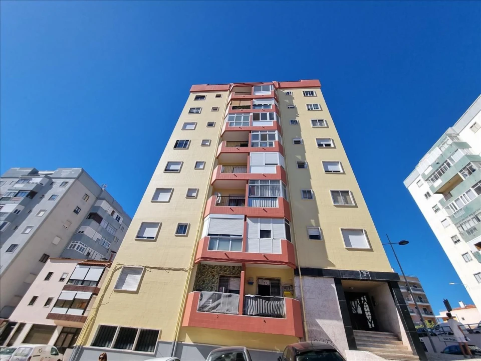 Apartamento T3 para Venda em Mina de Água Foto 1