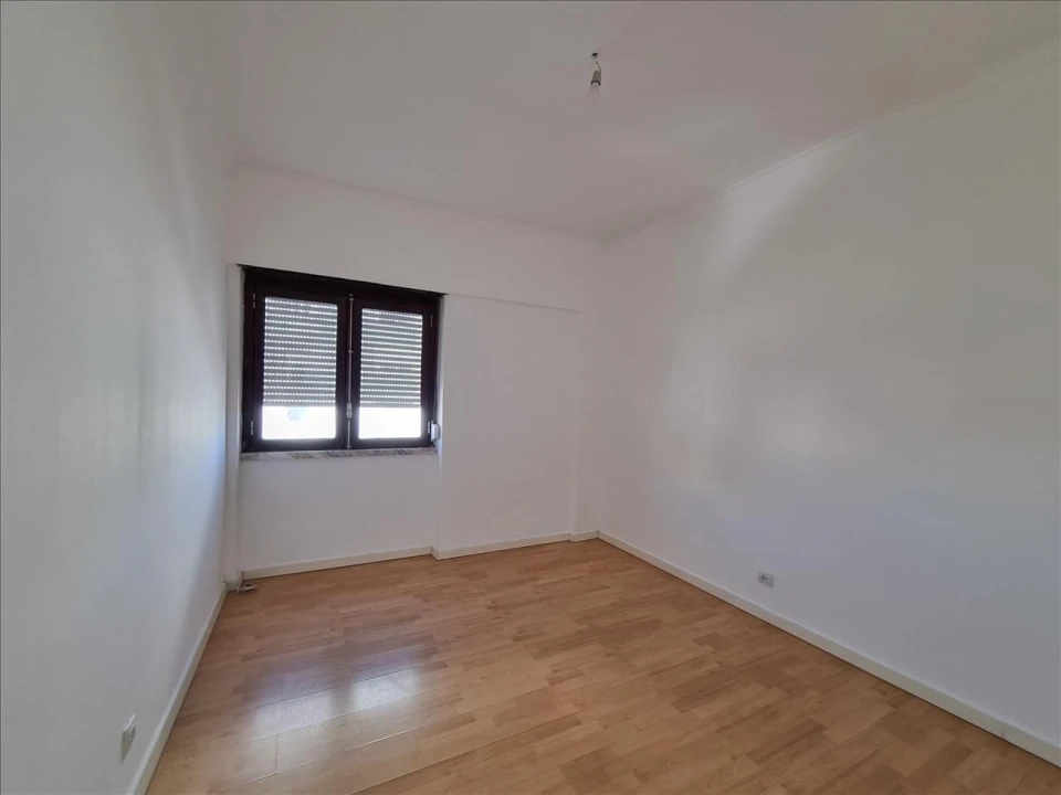 Apartamento T3 para Venda em Mina de Água Foto 11