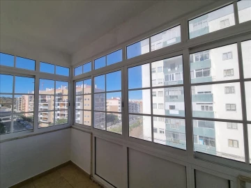 Apartamento T3 para Venda em Mina de Água