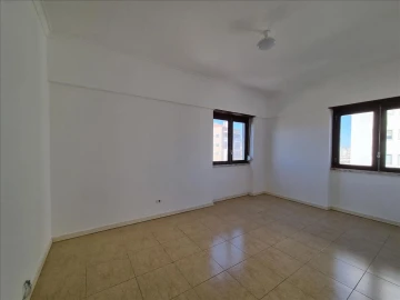 Apartamento T3 para Venda em Mina de Água
