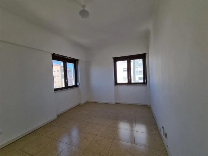 Apartamento T3 para Venda em Mina de Água Foto 10