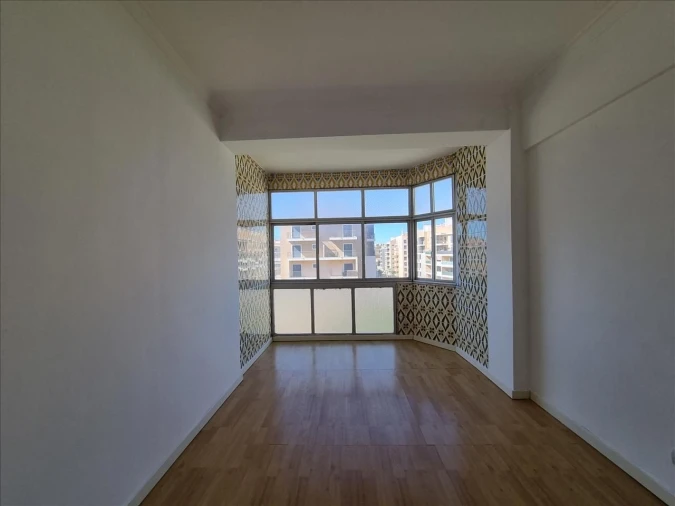 Apartamento T3 para Venda em Mina de Água Foto 6