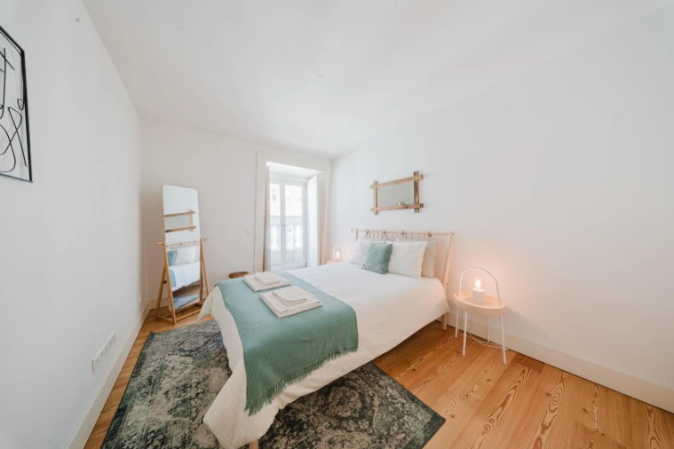 Apartamento T1 para Venda em Santa Maria Maior Foto 6