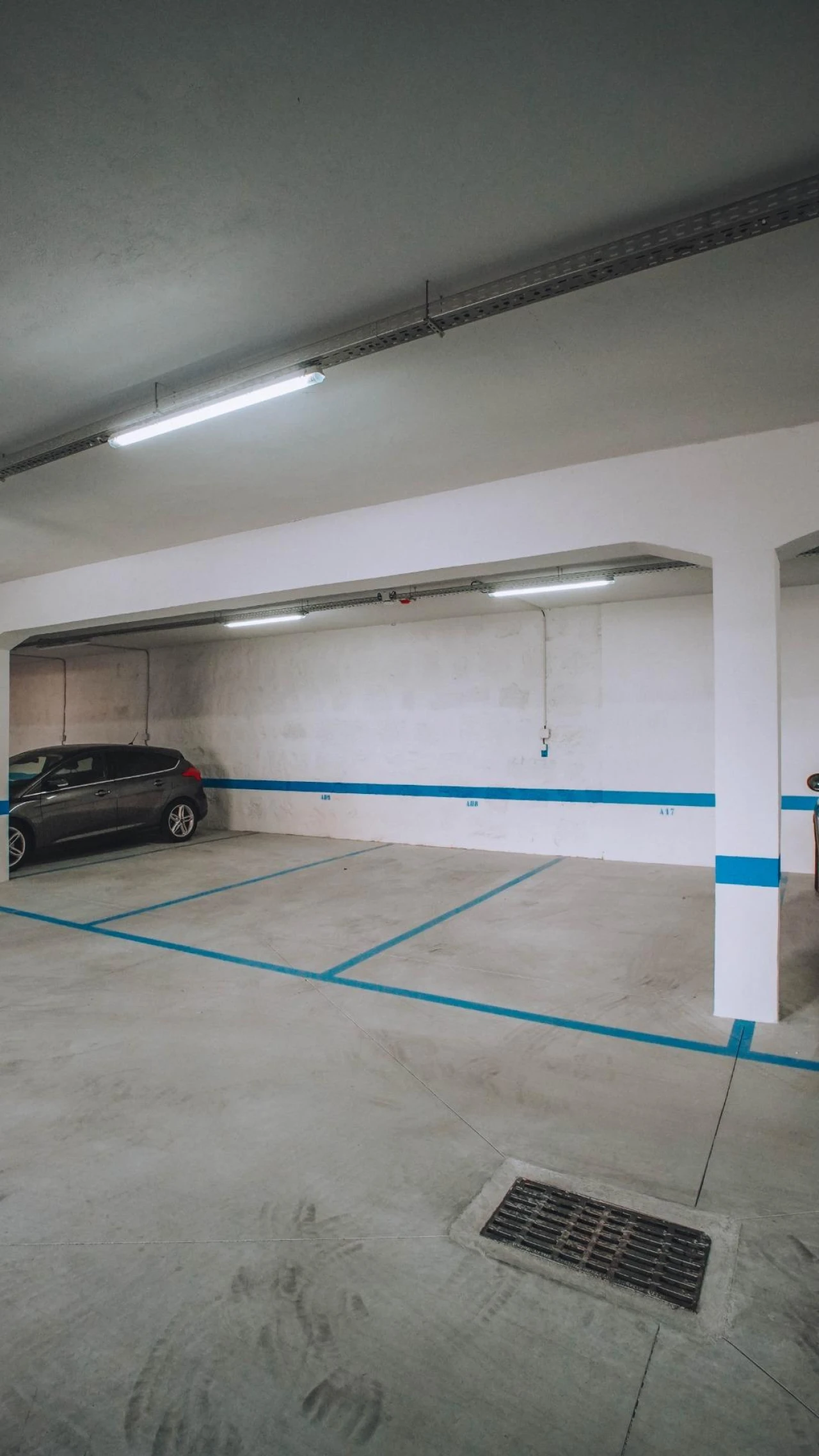 Apartamento T1 para Venda em Urgezes Foto 18