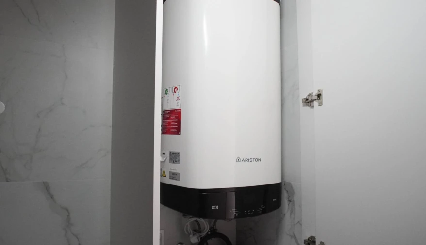 Apartamento T1 para Venda em Urgezes Foto 14