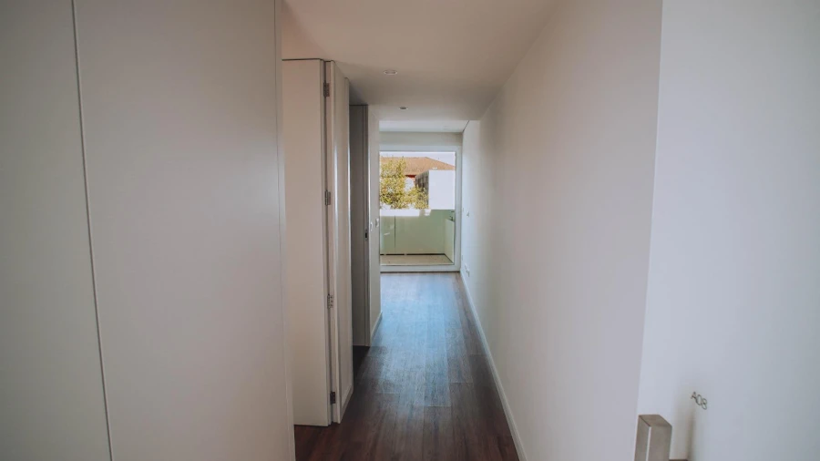 Apartamento T1 para Venda em Urgezes Foto 18