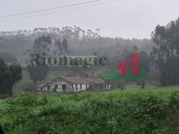 Armazém para Venda em Rio Maior