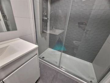 Apartamento T2 para Arrendamento em Seixal, Arrentela e Aldeia de Paio Pires