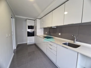 Apartamento T2 para Arrendamento em Seixal, Arrentela e Aldeia de Paio Pires