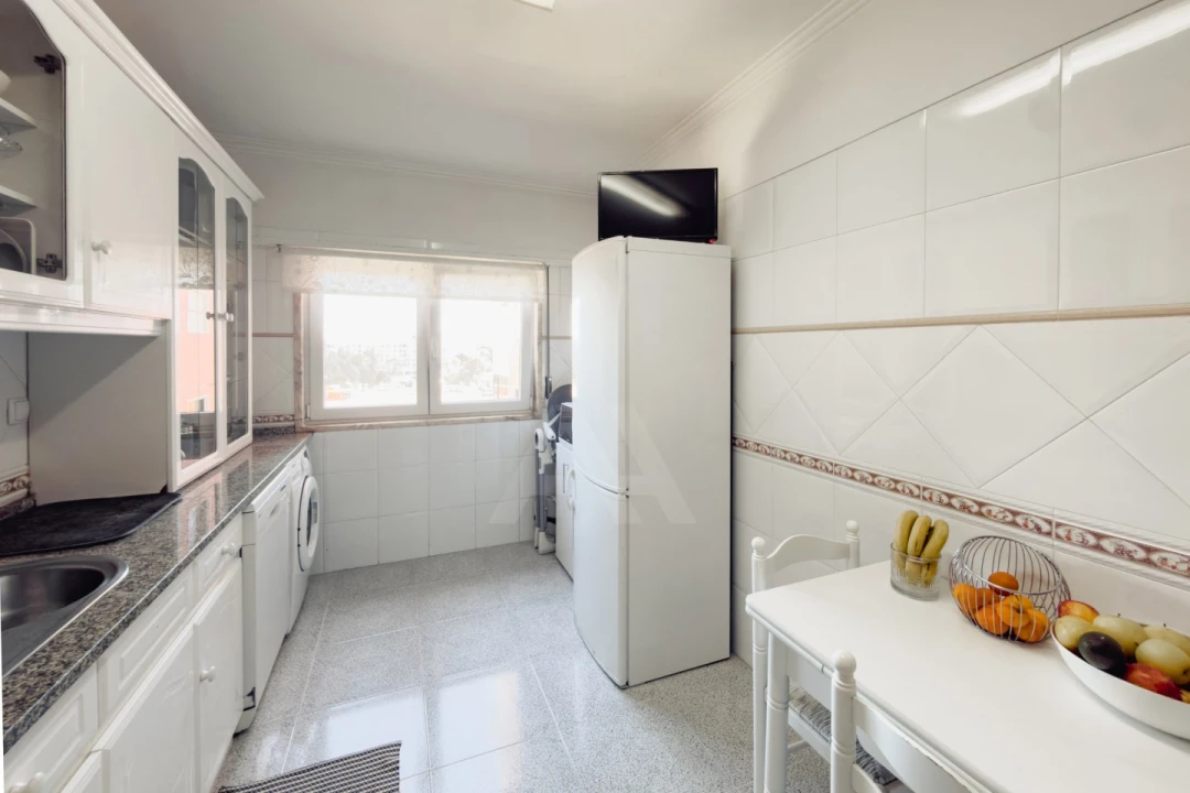 Apartamento T2 para Venda em Cacém e São Marcos Foto 4