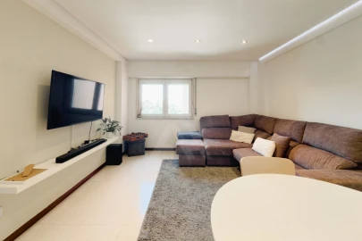 Apartamento T2 para Venda em Cacém e São Marcos