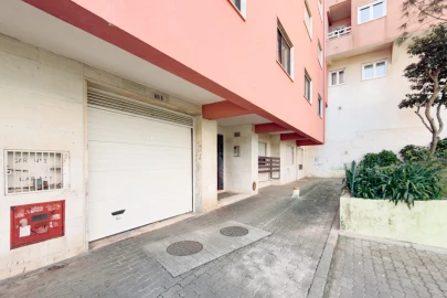 Apartamento T2 para Venda em Cacém e São Marcos