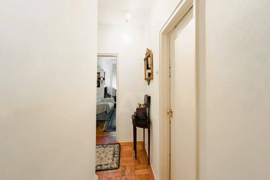 Apartamento T3 para Venda em Carcavelos e Parede Foto 10