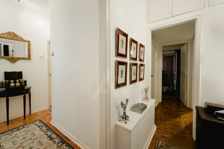 Apartamento T3 para Venda em Carcavelos e Parede Foto 6