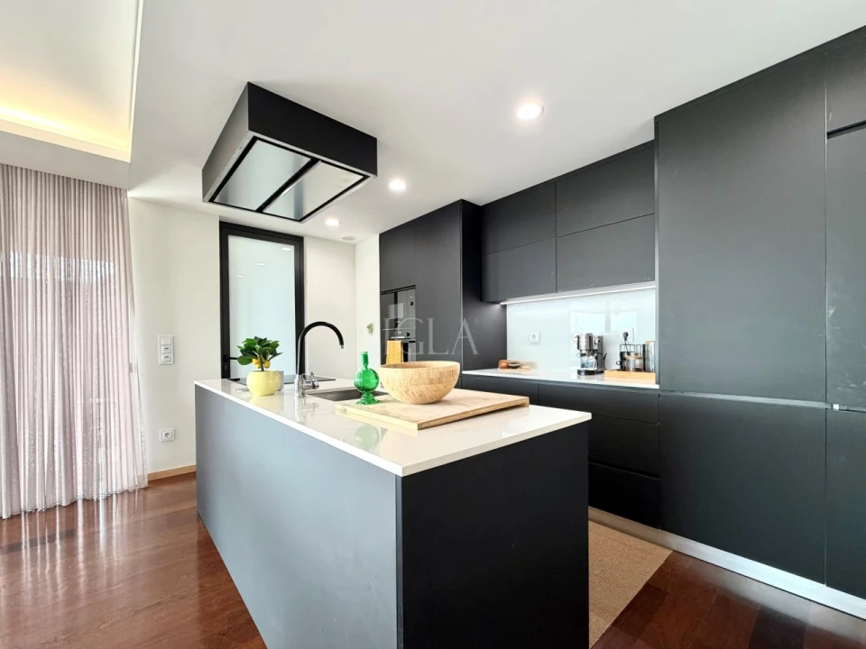 Apartamento T2 para Arrendamento em Canidelo Foto 11