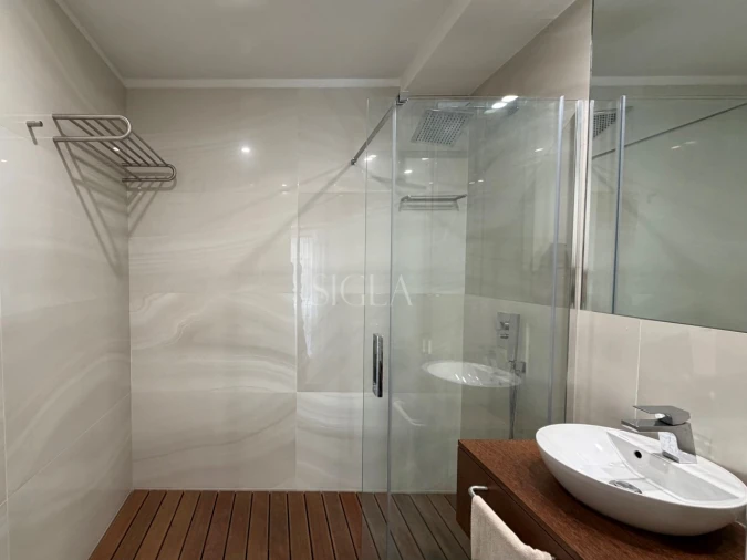 Apartamento T2 para Arrendamento em Canidelo Foto 24