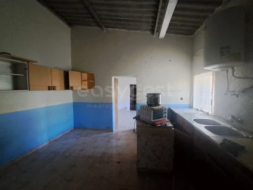 Moradia T4 para Venda em Albernoa e Trindade