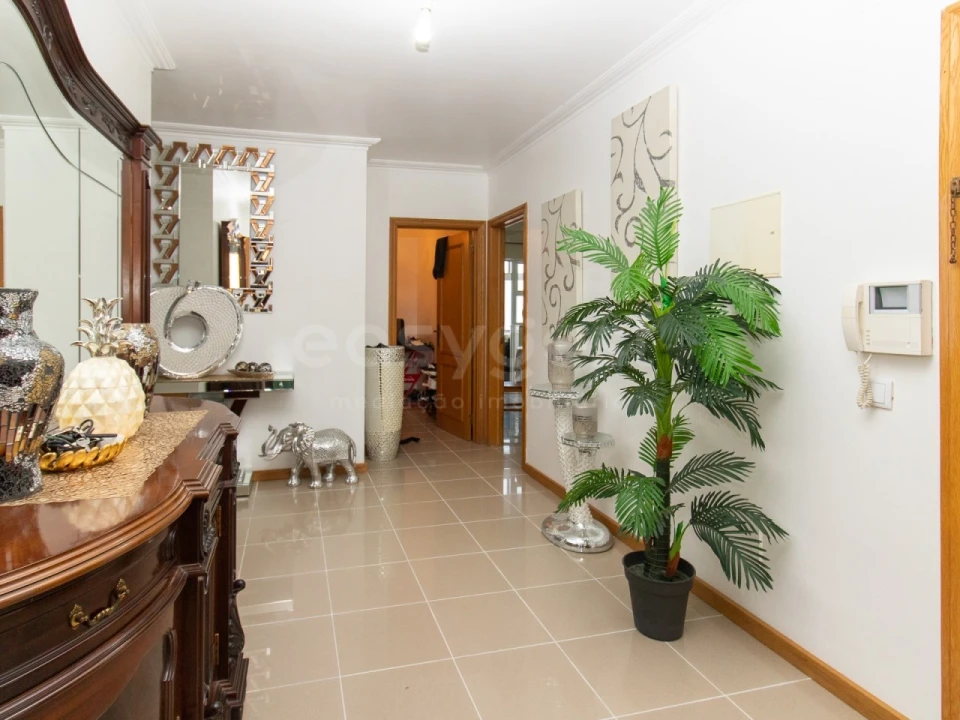 Apartamento T3 para Venda em Vila Real de Santo Antonio Foto 9