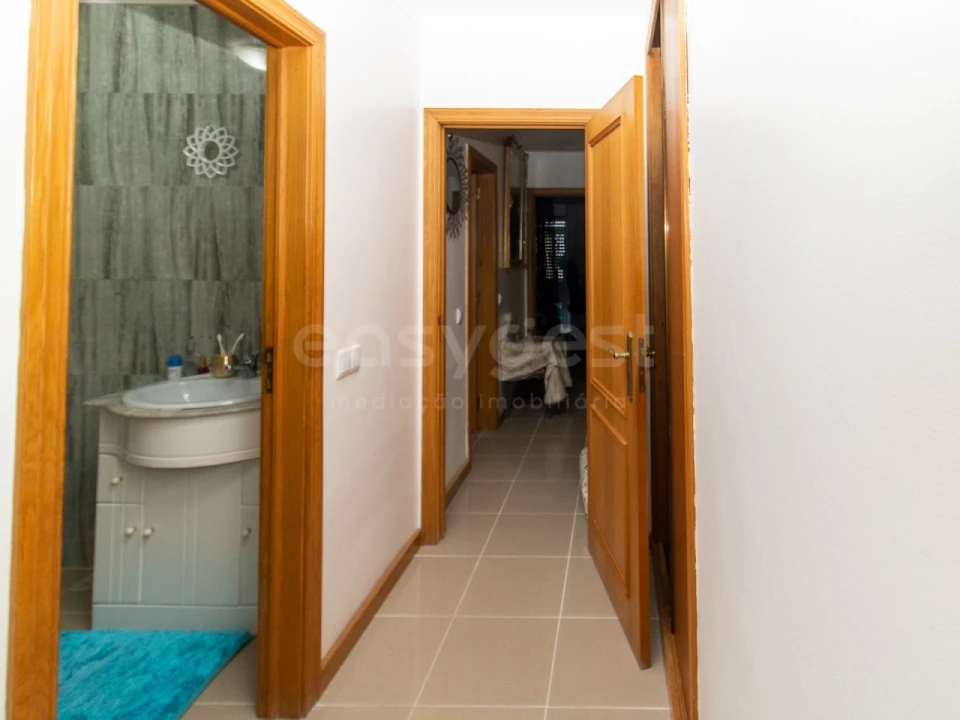 Apartamento T3 para Venda em Vila Real de Santo Antonio Foto 11