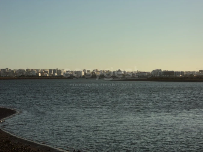 Moradia para Venda em Estômbar e Parchal Foto 7