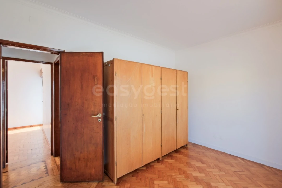 Moradia T3 para Arrendamento em São Domingos de Rana Foto 36