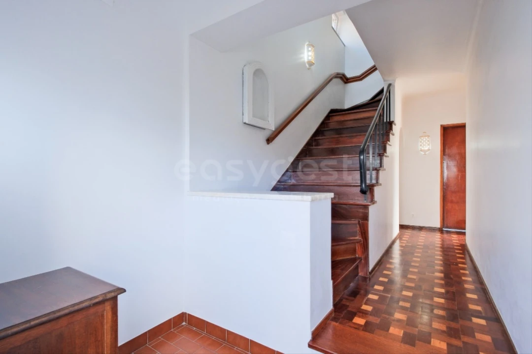 Moradia T3 para Arrendamento em São Domingos de Rana Foto 38