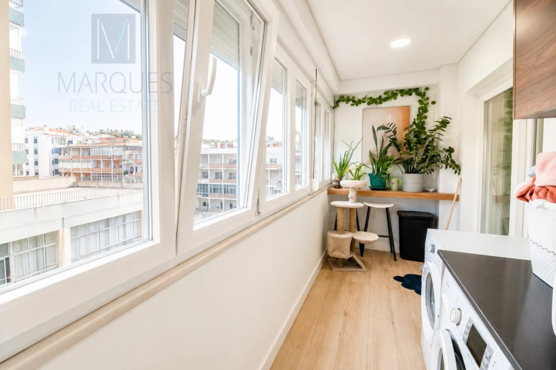 Apartamento T3 para Venda em Almada, Cova da Piedade, Pragal e Cacilhas Foto 3