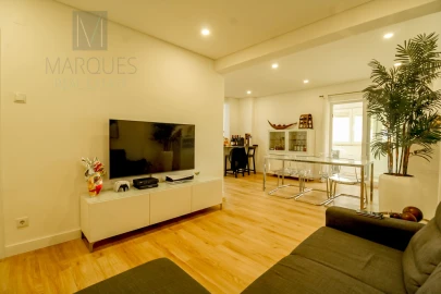 Apartamento T3 para Venda em Almada, Cova da Piedade, Pragal e Cacilhas