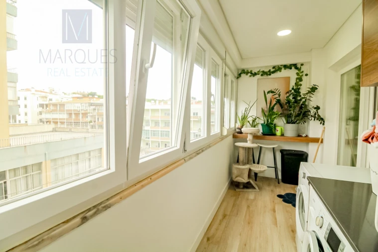 Apartamento T3 para Venda em Almada, Cova da Piedade, Pragal e Cacilhas Foto 9