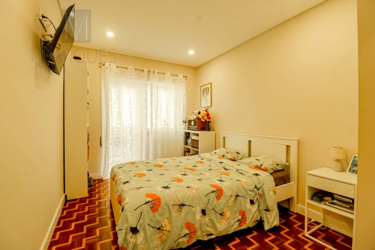 Apartamento T3 para Venda em Almada, Cova da Piedade, Pragal e Cacilhas Foto 17