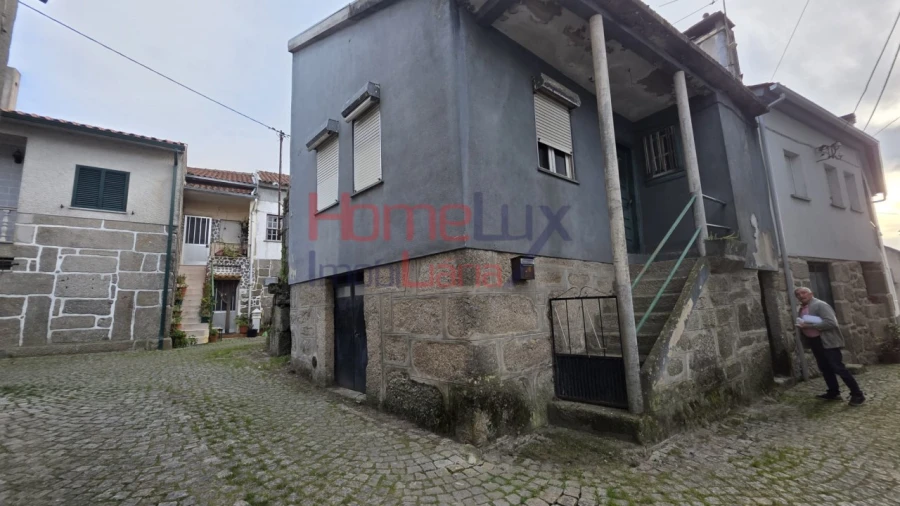 Moradia T2 para Venda em Silgueiros Foto 4