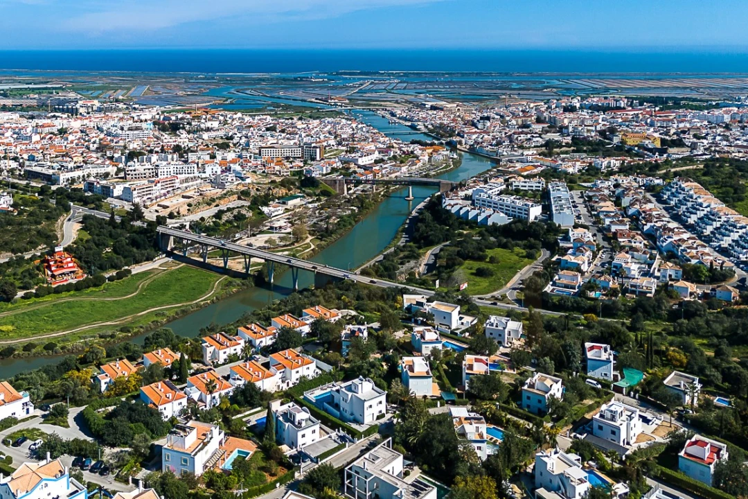Moradia T4 para Venda em Tavira (Santa Maria e Santiago) Foto 7