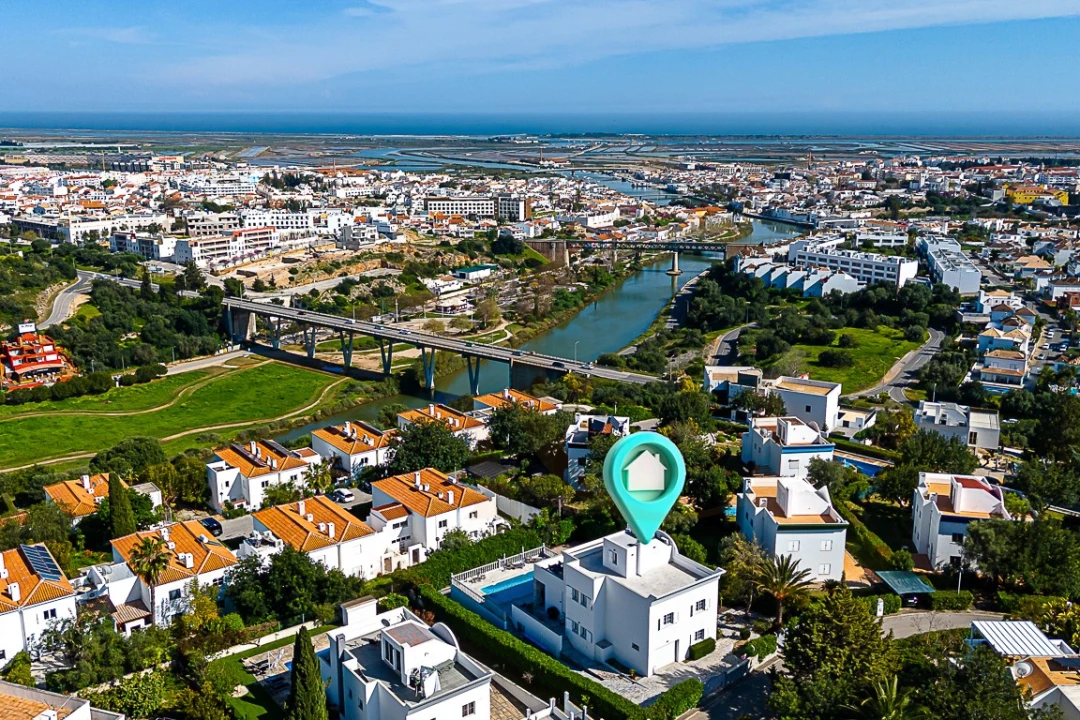 Moradia T4 para Venda em Tavira (Santa Maria e Santiago) Foto 12