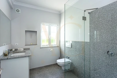 Moradia T4 para Venda em Tavira (Santa Maria e Santiago)