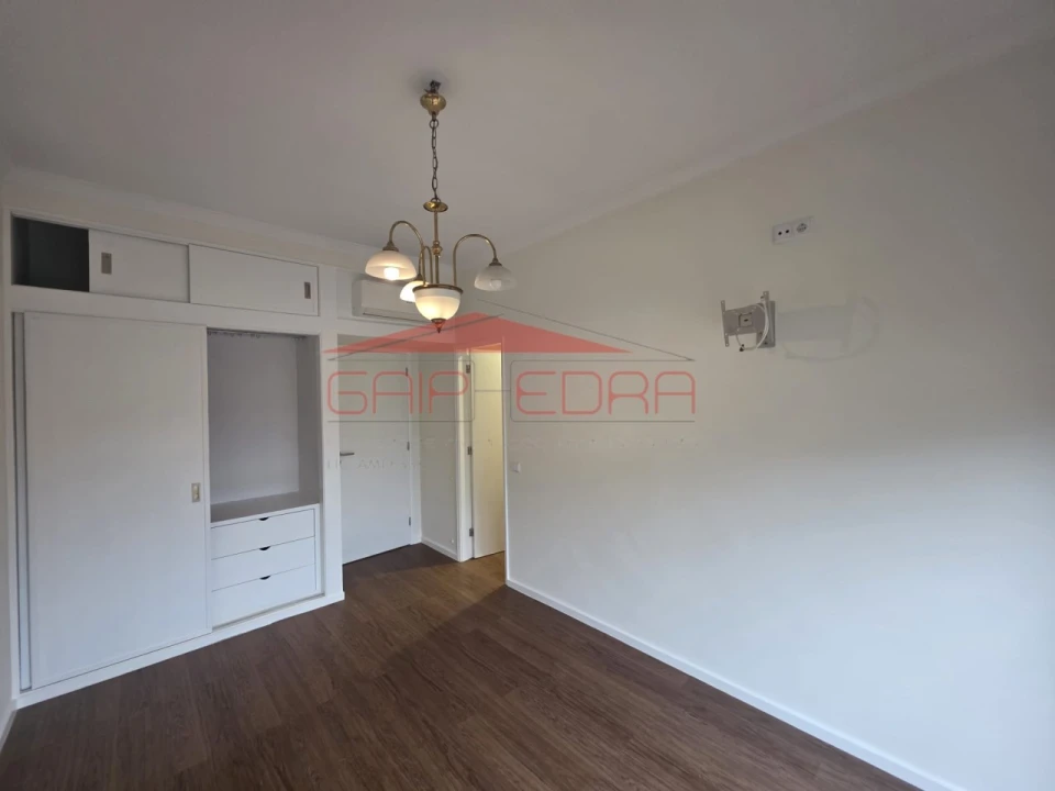 Moradia T4 para Arrendamento em Perafita, Lavra e Santa Cruz do Bispo Foto 22