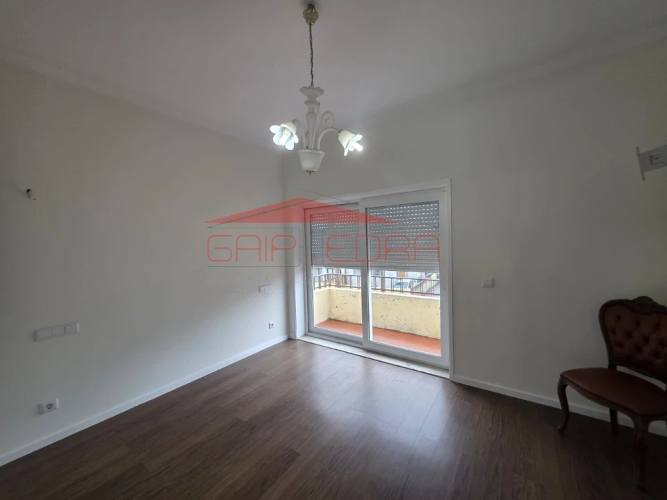 Moradia T4 para Arrendamento em Perafita, Lavra e Santa Cruz do Bispo Foto 25